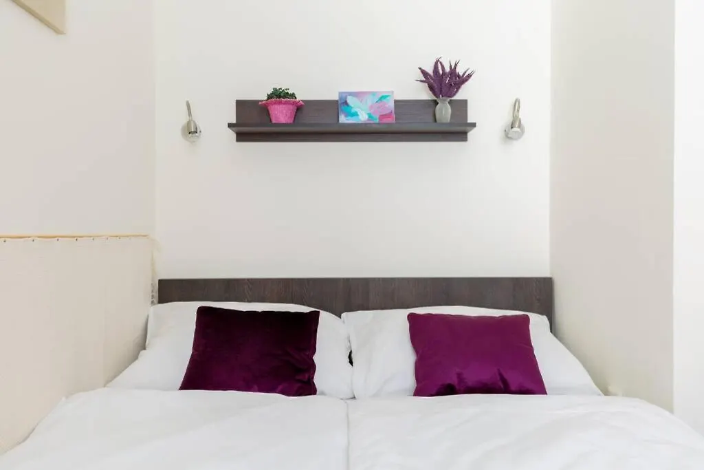 Luxury Apartment In The City Center Budapest
